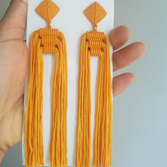 Orange long tassel earring - Picture 3 of 3
